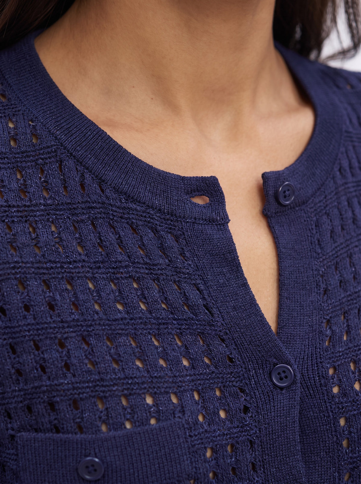 Amira Dress – neckline & buttons